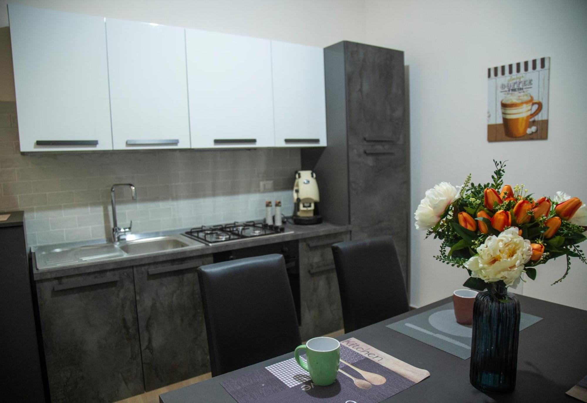 Peppe Prestige Home Nápoly Kültér fotó